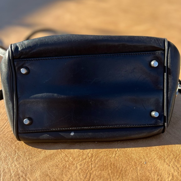 Prada Leather vintage purse - crossbody clutch with lock and key - Picture 8 of 8